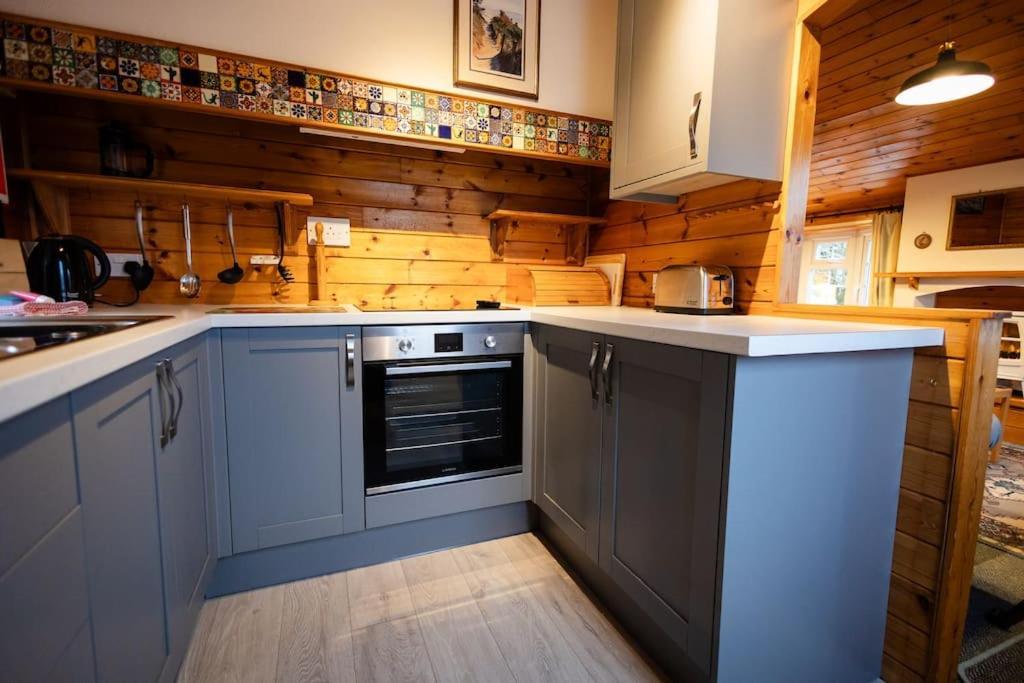 Cozy Norwegian Style Log Cabin In Rural Snowdonia - 2 Bedrooms & Parking By Seren Short Stays Ffestiniog Exteriér fotografie